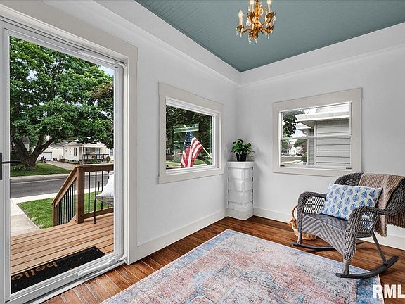 3rd image of 2623 W Ardmore Pl