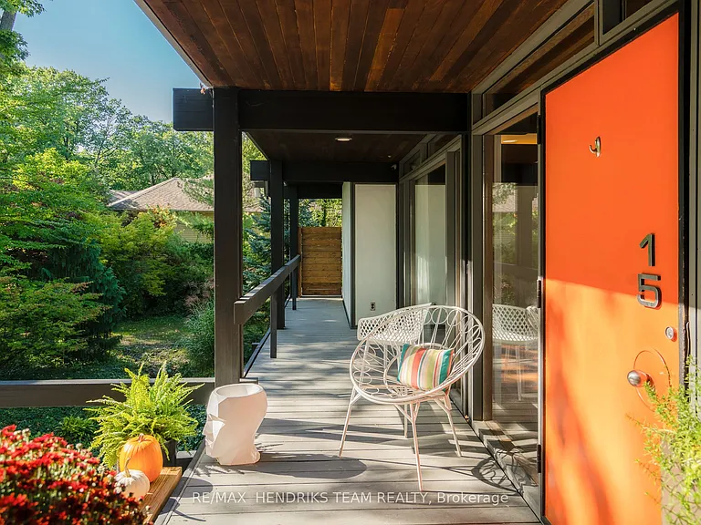 15 Wood Dale Dr — Photo 7
