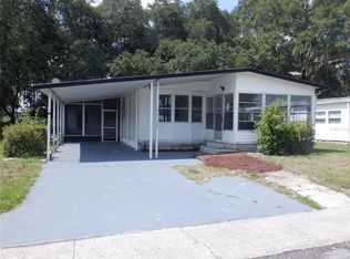 38602 Monet Dr, Zephyrhills, FL 33540