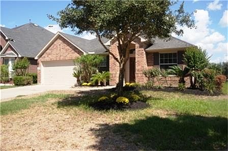 1st image of 202 River Briar Ln