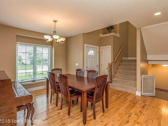 5th image of 2315 SE Leeann Dr