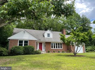 1030 Sterling Rd, Herndon, VA 20170