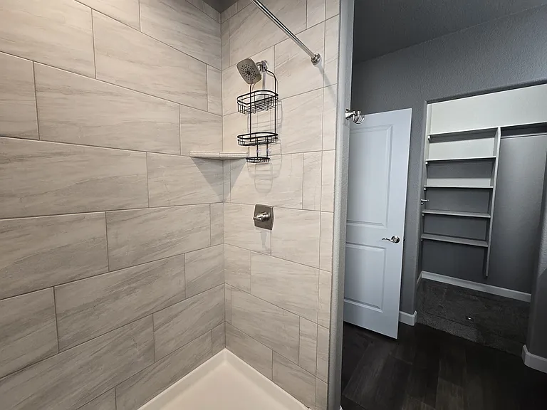 538 Brecken Ct — Photo 3