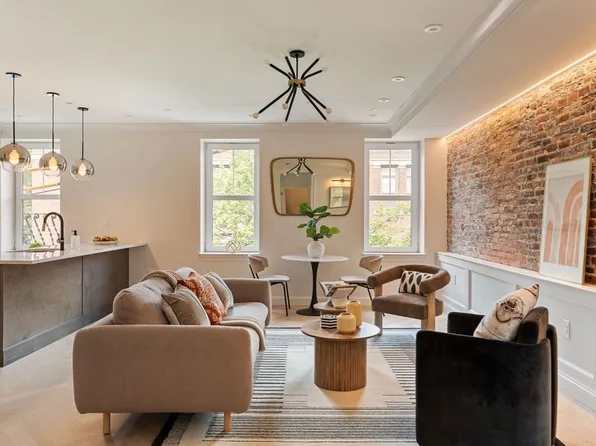 75 Lubec St #Penthouse 5, Boston, MA 02128