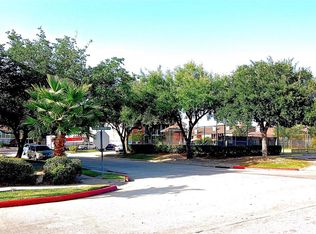 12643 Ashford Meadow Dr APT F, Houston, TX 77082