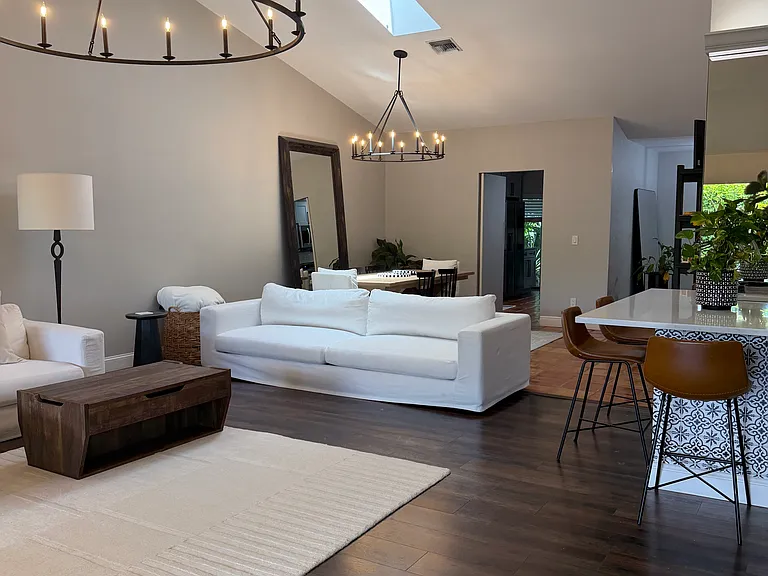 23283 Water Cir — Photo 4