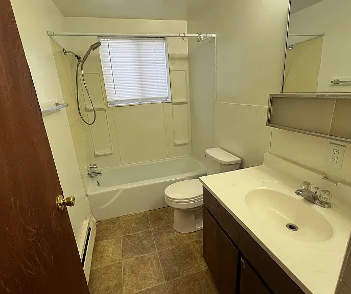 202 Moonlite Dr — Photo 9