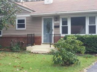 11224 Saint Shawn Ln, Saint Ann, MO 63074