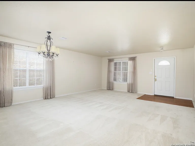 7211 Balcon Is — Photo 4