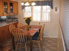 3rd image of 2701 Terry Ave