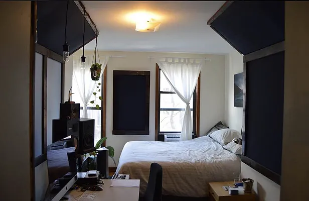 Rented by Simcha Halpert, LREB | media 17