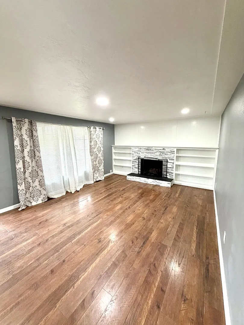 Now Leasing Spacious 3-Bedroom Home in NE Salem — Photo 4