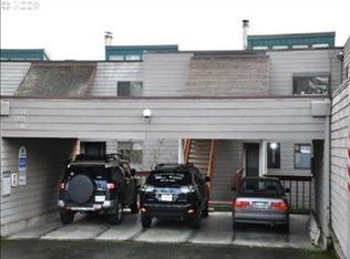 7519 N Edgewater St, Portland, OR 97203