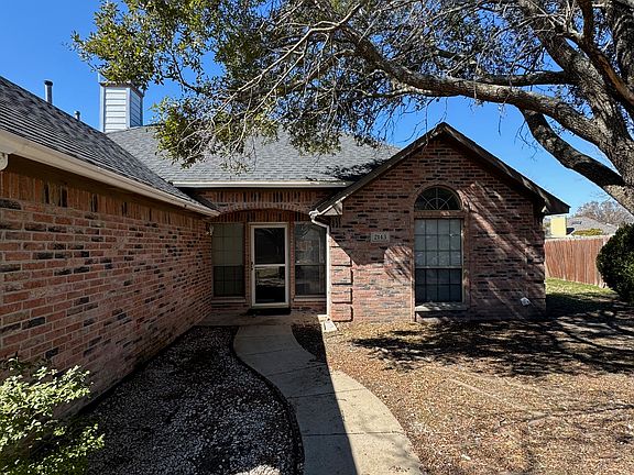 3rd image of 2143 Trishia Ln