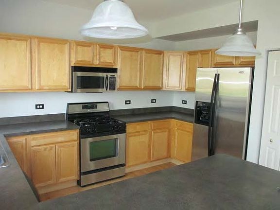 4th image of 1496 W Remington Ln