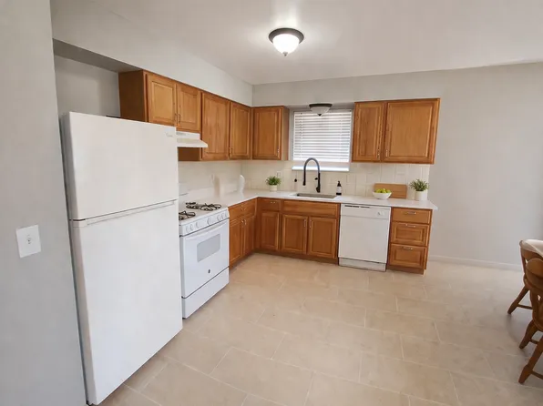 31779 Ryan Rd #1, Warren, MI 48092