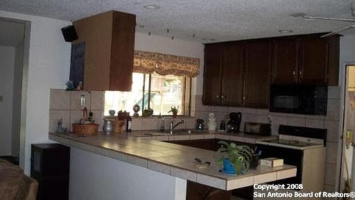 3rd image of 28012 BONN MOUNTAIN DR