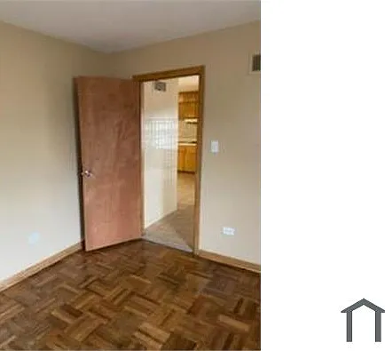 2900 W 66th St #2 — Photo 13