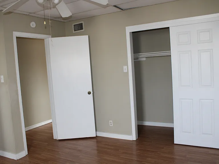 101 S Commonsway Dr #103C — Photo 10