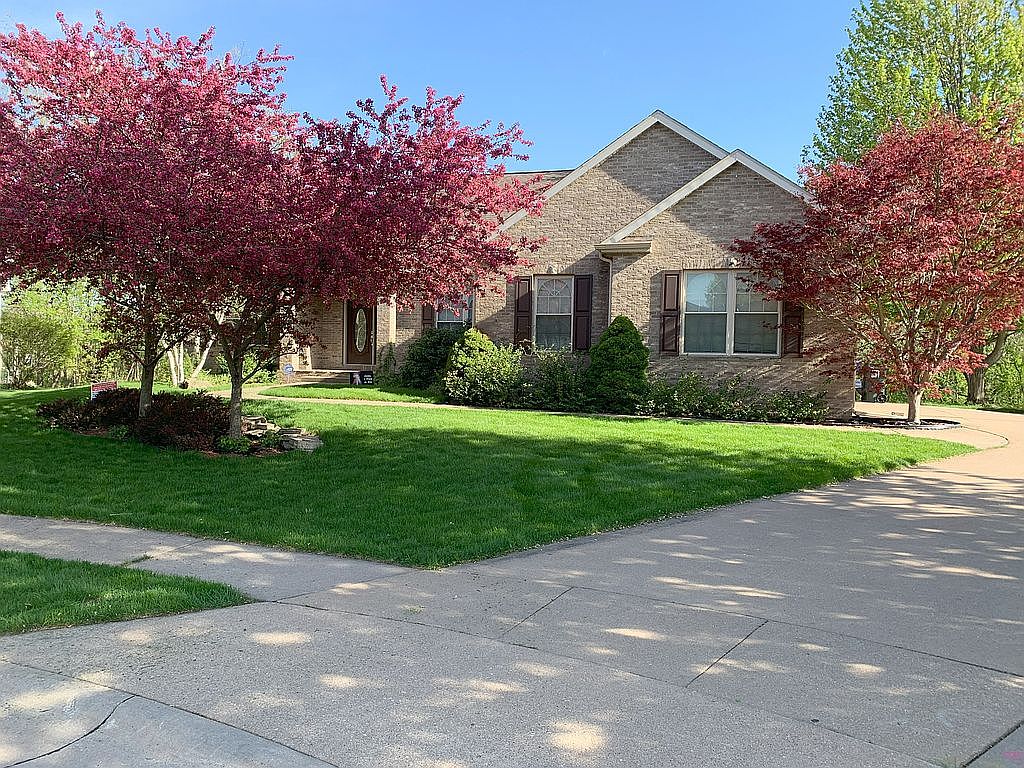 4810 Fairhaven Ct, Davenport, IA 52807 Zillow