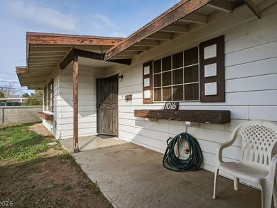 1016 Mezpah St, Las Vegas, NV, 89106