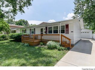 127 Dickinson Rd, Springfield, IL 62704