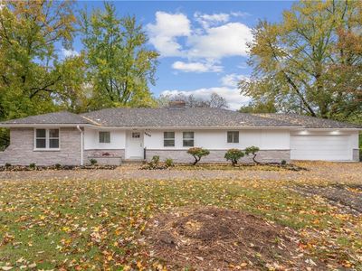 7620 Ward Pkwy, Kansas City, MO, 64114