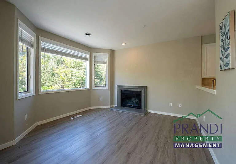 1 Gable Ct — Photo 2