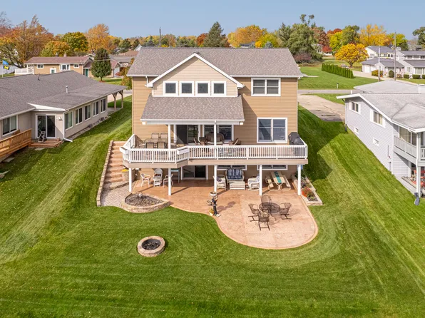 123 Bedford Dr, Brooklyn, MI 49230