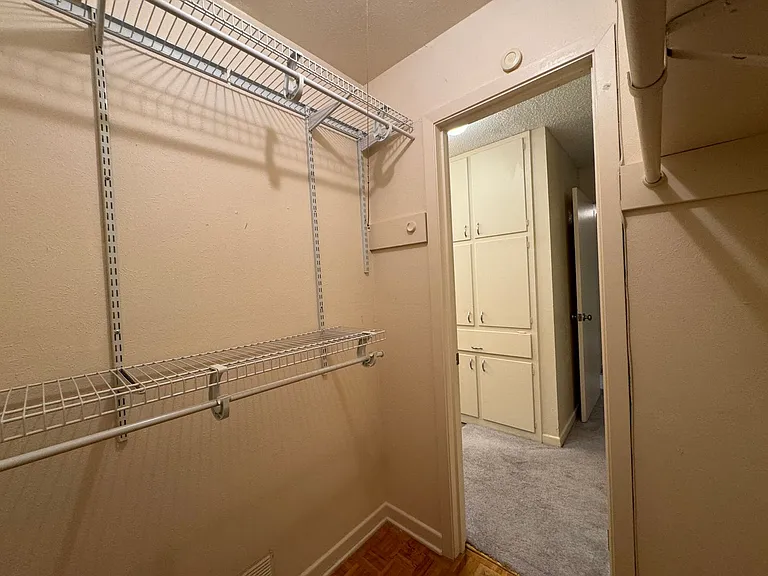 605 Bellaire Dr — Photo 24