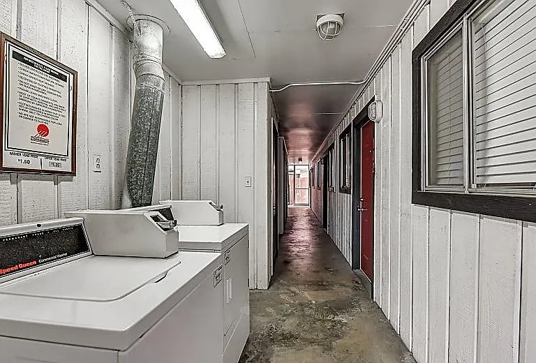 card and coin operated laundry machines