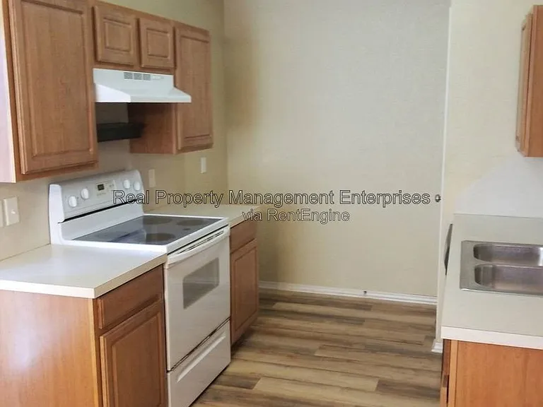5520 Del Creek Rd — Photo 7