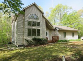 4275 White Rd, Pierson, MI 49339