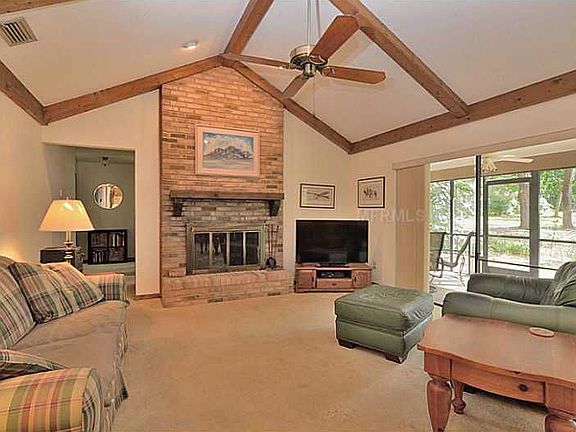 2nd image of 1113 Oakridge Manor Dr