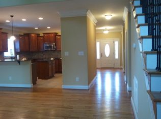 840 Cameron Village Dr, Winston Salem, NC 27103