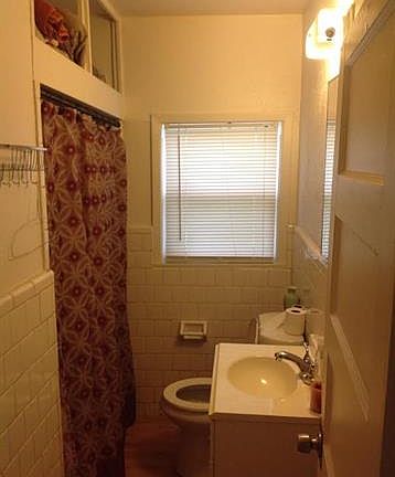 5th image of 808 Donna St