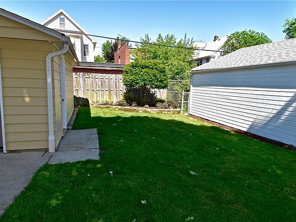 5th image of 1216 Saint Charles Ave