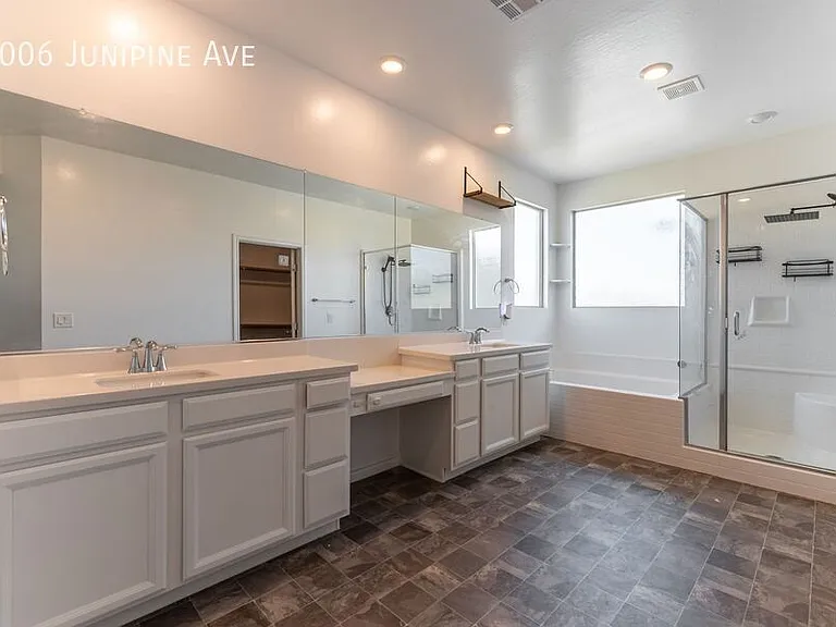 1006 Junipine Ave — Photo 7