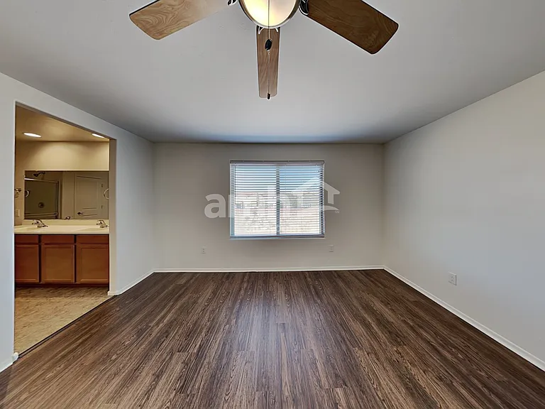 683 N Nestled Hummingbird Ln — Photo 10