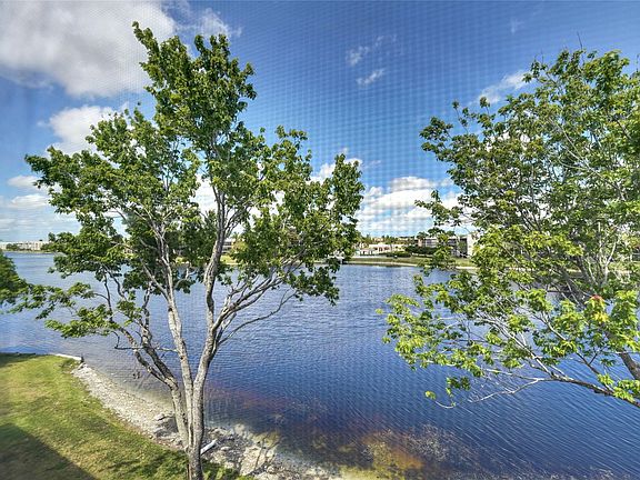 3rd image of 7220 S Devon Drive #302
