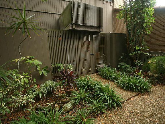 front entrance to villa