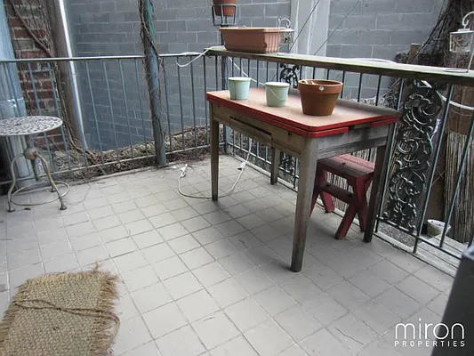 Rented by Miron Properties | media 43