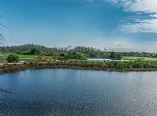 10049 Oakhurst Way, Fort Myers, FL 33913