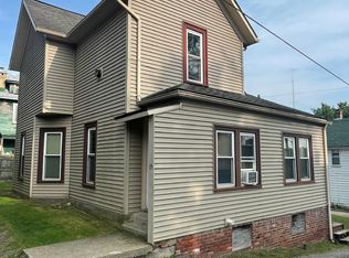 15 Oak St #2, Oil City, PA 16301