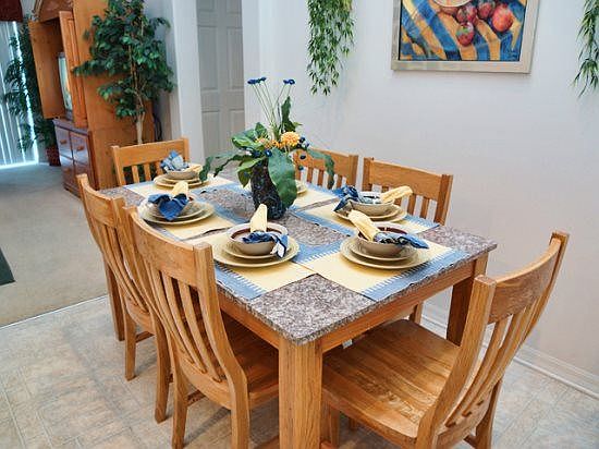 GB4P1609MSD-formal-dining-area