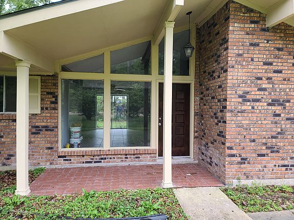 2nd image of 127 Scenic Dr