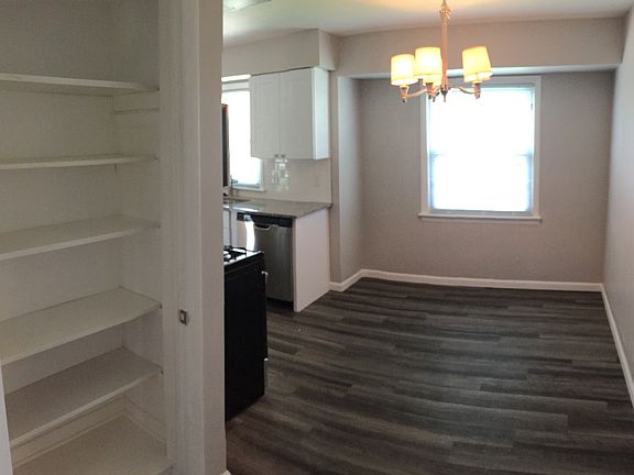 3rd image of 4920 N Randall Dr