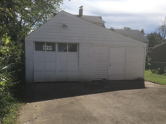 2nd image of 4031 Superior Ave