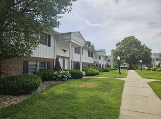 135 W Satin St #9, Jefferson, OH 44047