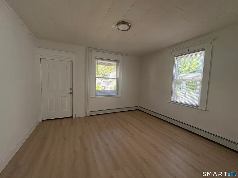 127 Pearl St #1 — Photo 1